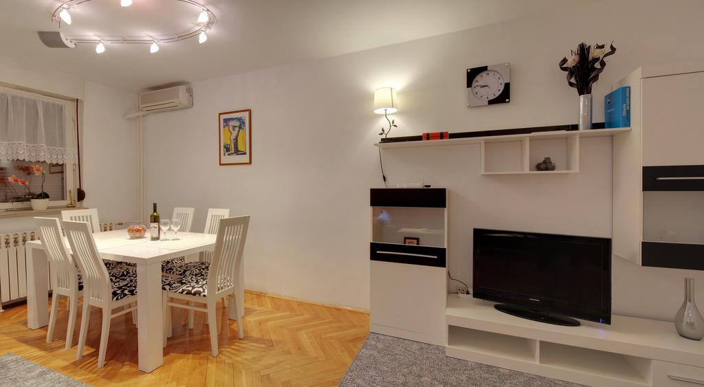 Apartman Osijek Pokój zdjęcie